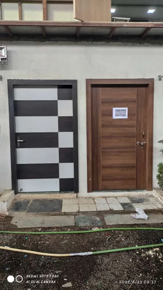 Sunmica Door