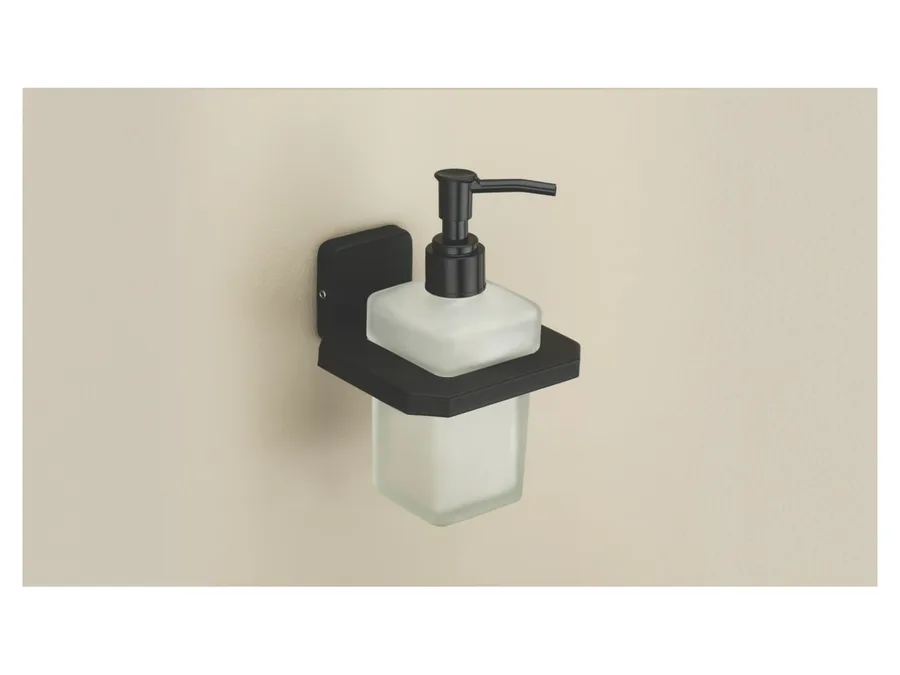 Sparrow Garnet Soap Dispenser - Matt Black