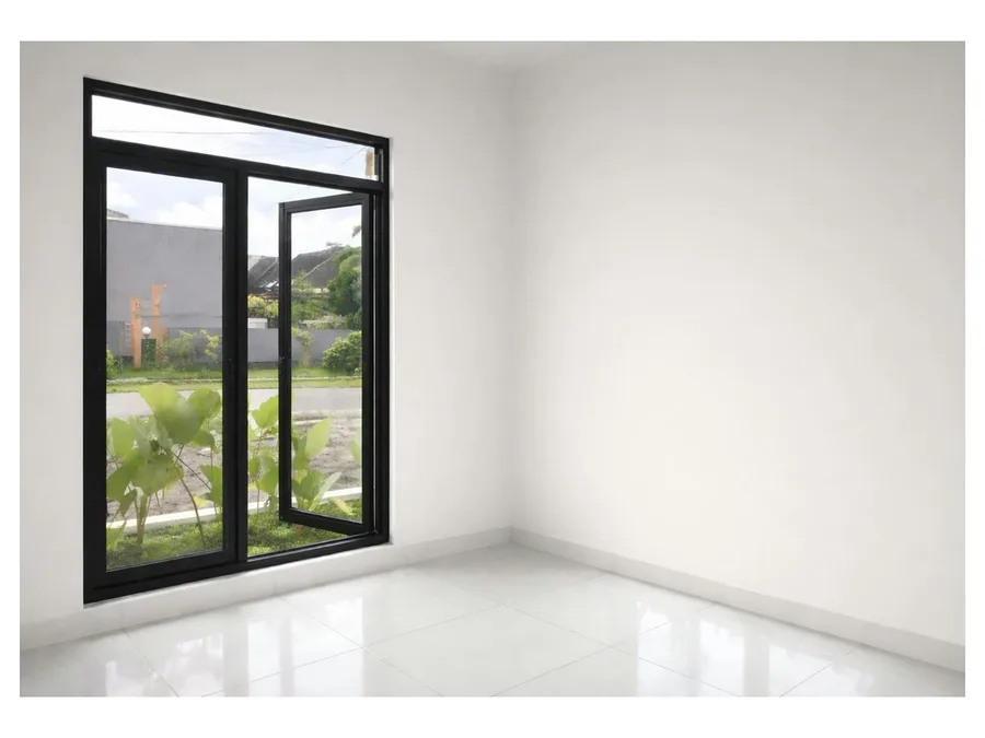 Ventra 50 Heavy-Duty Casement Door System