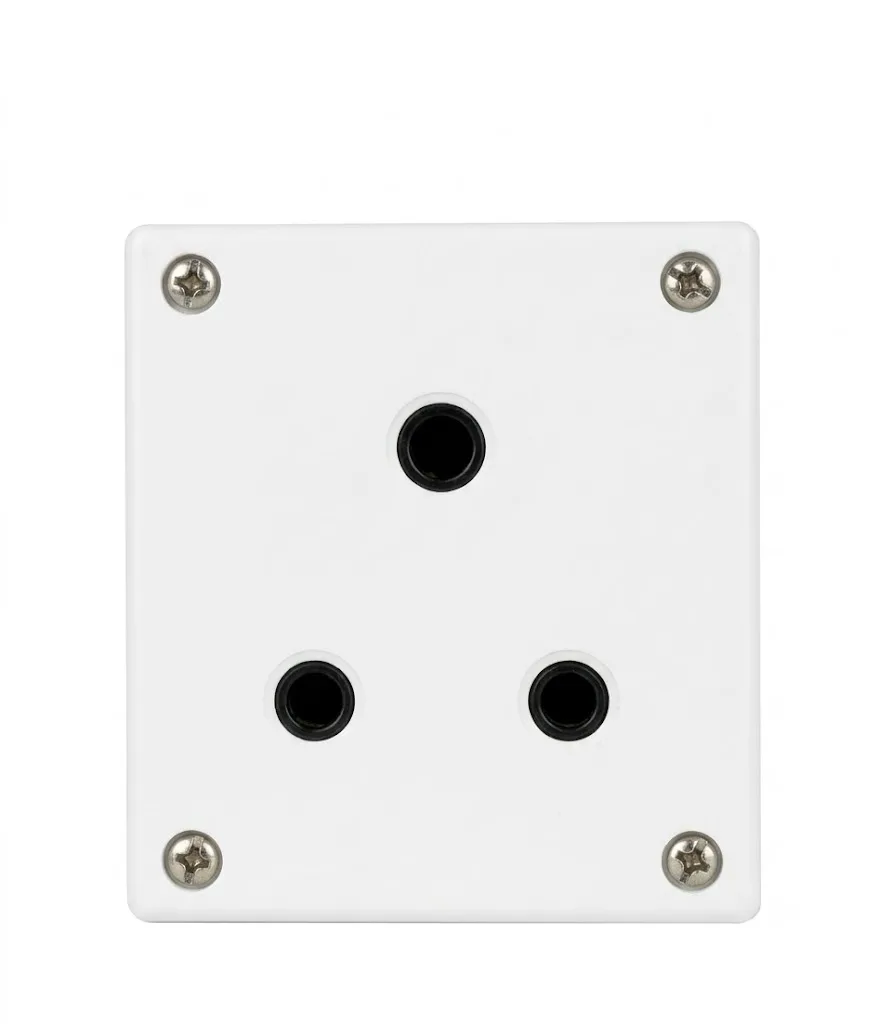 Anchor Penta Urea Capton Series White 16A 3 Pin Socket (Model 38397)