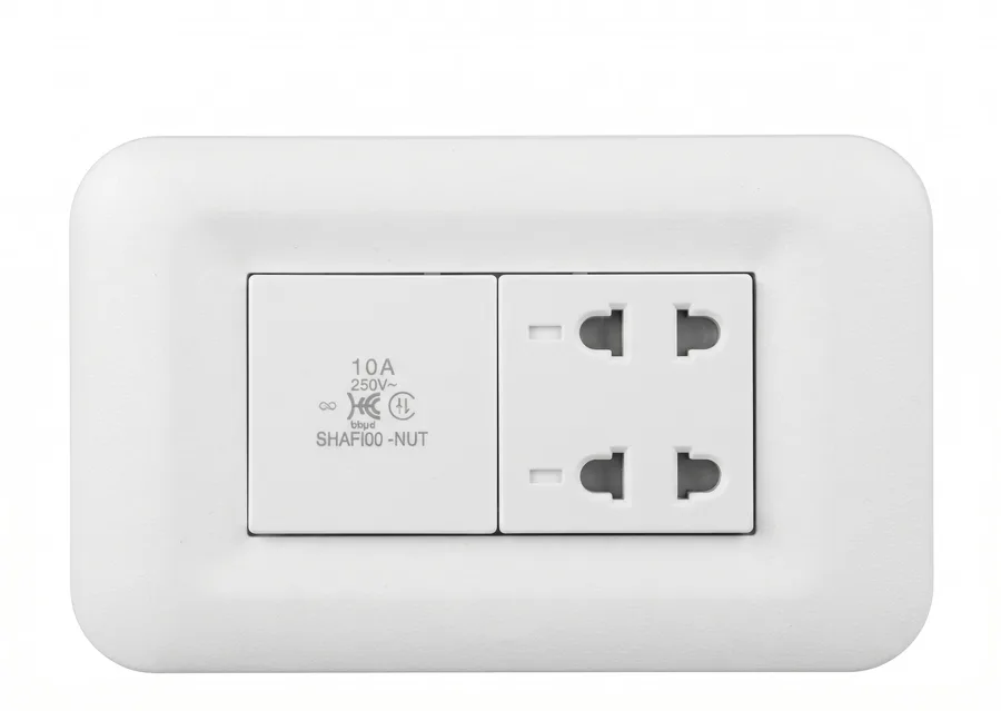 Anchor Roma Urban 20VA Shaver Socket With Transformer With 4 Module Curve Plate White (Model 66704)